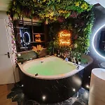 Appartement Le Quai Amiénois - Romance Tropicale - Romantique *